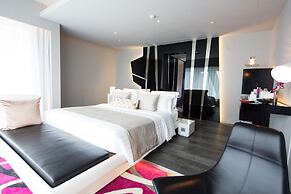 Mode Sathorn Hotel