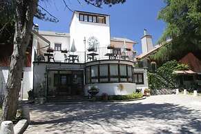 LH Hotel Paradiso