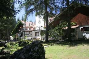 LH Hotel Paradiso