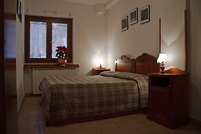 LH Hotel Paradiso