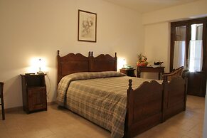 LH Hotel Paradiso