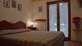 LH Hotel Paradiso