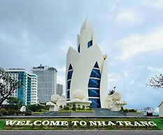 Nhi Phi Hotel