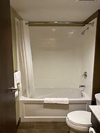 Microtel Inn & Suites by Wyndham Timmins