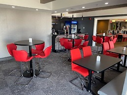 Microtel Inn & Suites by Wyndham Timmins