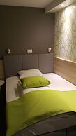 Emonec Hotel