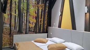 Emonec Hotel