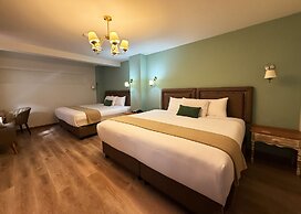 Hotel Monasterio San Pedro