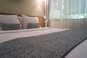 Arana Suite