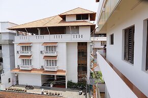 Fort Manor