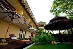 Suphan Lake Hometel