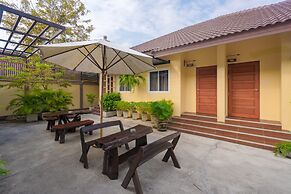 Suphan Lake Hometel