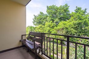 Suphan Lake Hometel