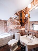 Galathea Hotel