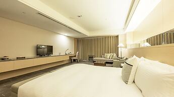 CHECK inn Select Taichung Dadun