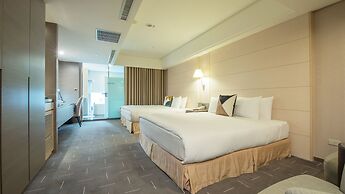 CHECK inn Select Taichung Dadun