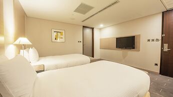 CHECK inn Select Taichung Dadun