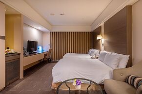 CHECK inn Select Taichung Dadun