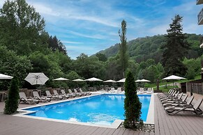 Best Western Plus Paradise Hotel Dilijan