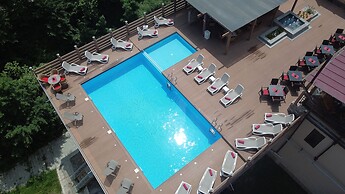 Best Western Plus Paradise Hotel Dilijan