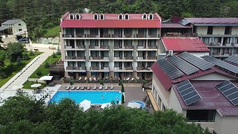 Best Western Plus Paradise Hotel Dilijan