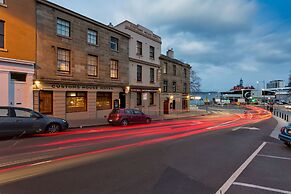 Customs House Hotel