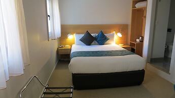Customs House Hotel