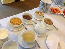 Jun Yue Hotel