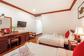 Royal Crown Hotel & Spa