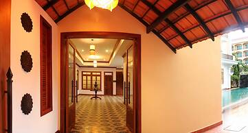 Royal Crown Hotel & Spa