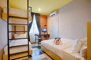 the youniQ Hotel
