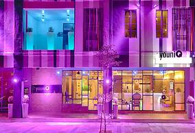 the youniQ Hotel