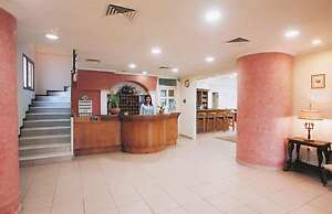 Green Hill Hotel