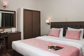 Green Hill Hotel