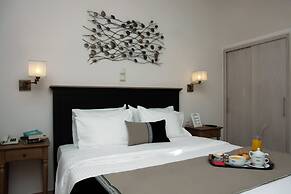 Green Hill Hotel