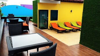 Must Sea Hotel Kata