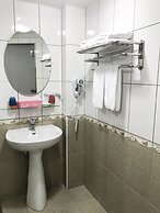 FuZhuang Hotel