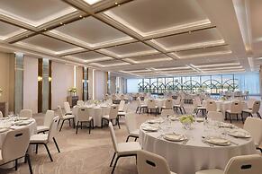 The Ritz-Carlton Abu Dhabi, Grand Canal