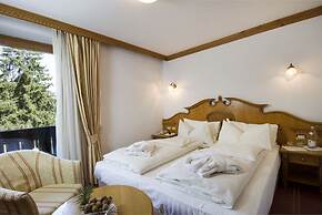 HOTEL LORENZETTI
