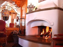 HOTEL LORENZETTI
