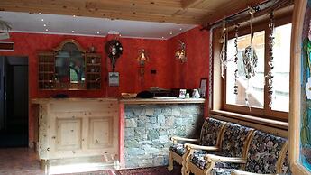 Alba Alpine Hotel