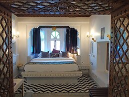 Jagat Niwas Palace