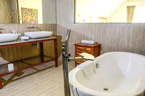 Lv8 Resort Hotel