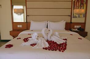 Lv8 Resort Hotel
