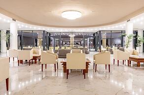 Athina Palace Resort & Spa