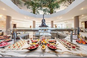 Athina Palace Resort & Spa