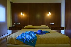 Athina Palace Resort & Spa
