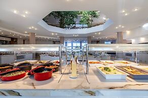 Athina Palace Resort & Spa