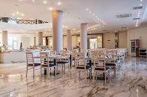Athina Palace Resort & Spa