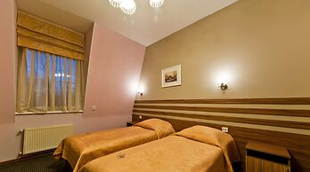 K-Vizit Hotel